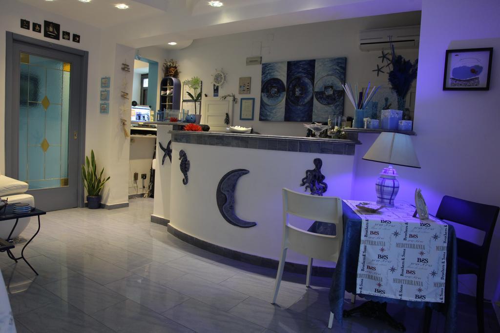 B&B Darsena Pozzuoli Luaran gambar